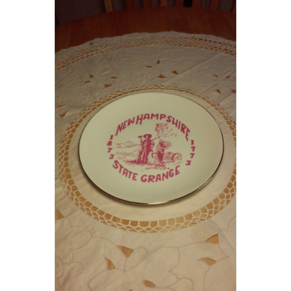 1973 New Hampshire State Grange Centennial 10" Collector Plate - Picture 6 of 6